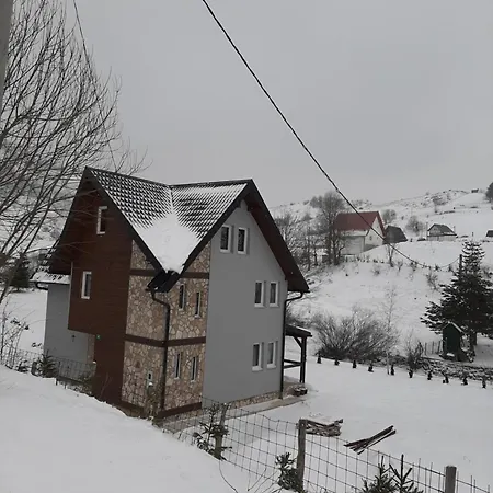 Vikendica Deleon Trnovo